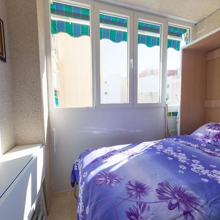 Студия На Белоснежном Пляже Los Locos Torrevieja Dış mekan fotoğraf